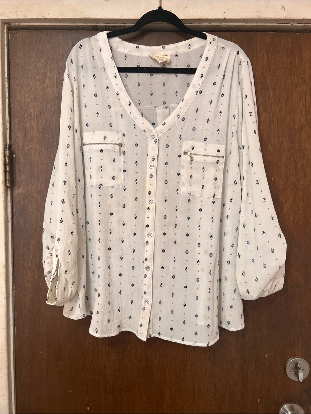 Women's White Printed Button-Front Blouse